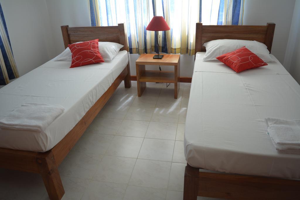 Manfiyo Guest House Anse Boileau Dış mekan fotoğraf